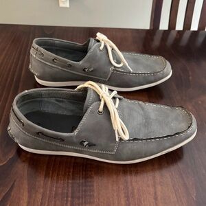 Steve Madden Gray Boat Shoes with Cream Laces